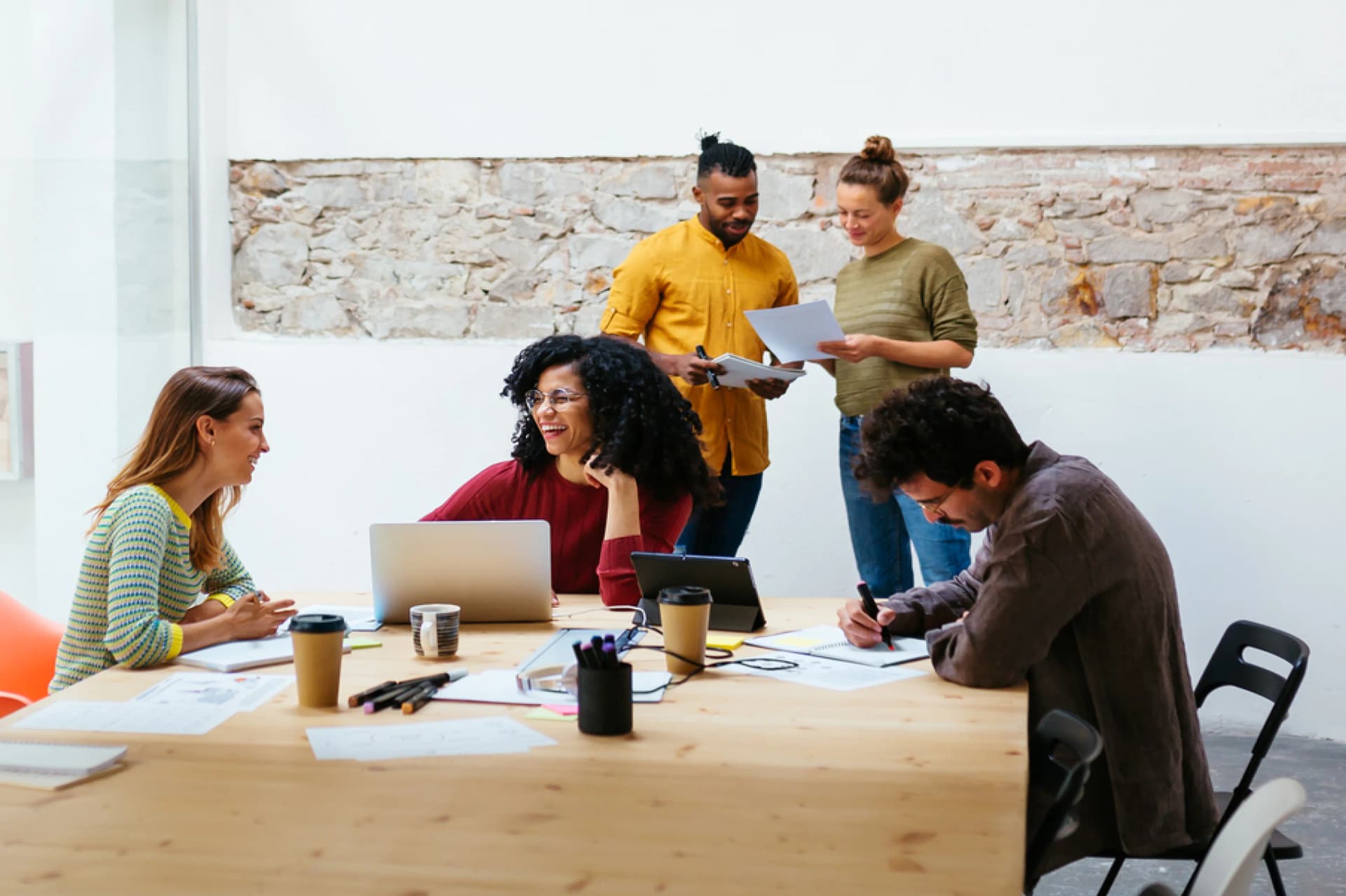 Arbeiten mit Zukunft – Beste Stellenangebote bei der E+Service+Check GmbH