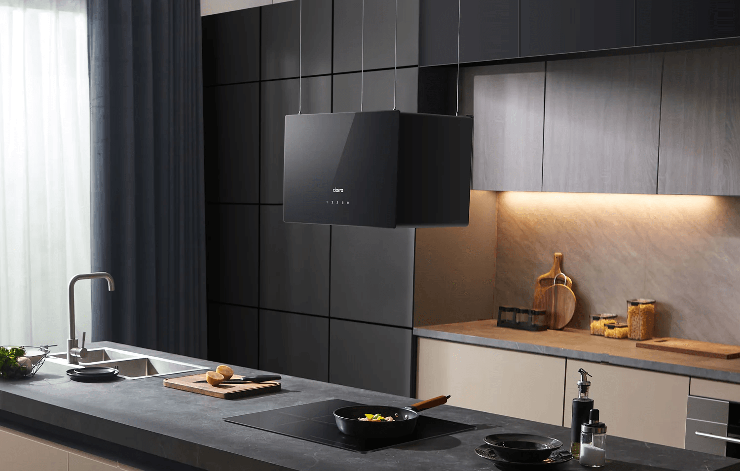 Geruchsfreie Küche leicht gemacht – Dunstabzugshaube Umluft von CIARRA Appliances überzeugt