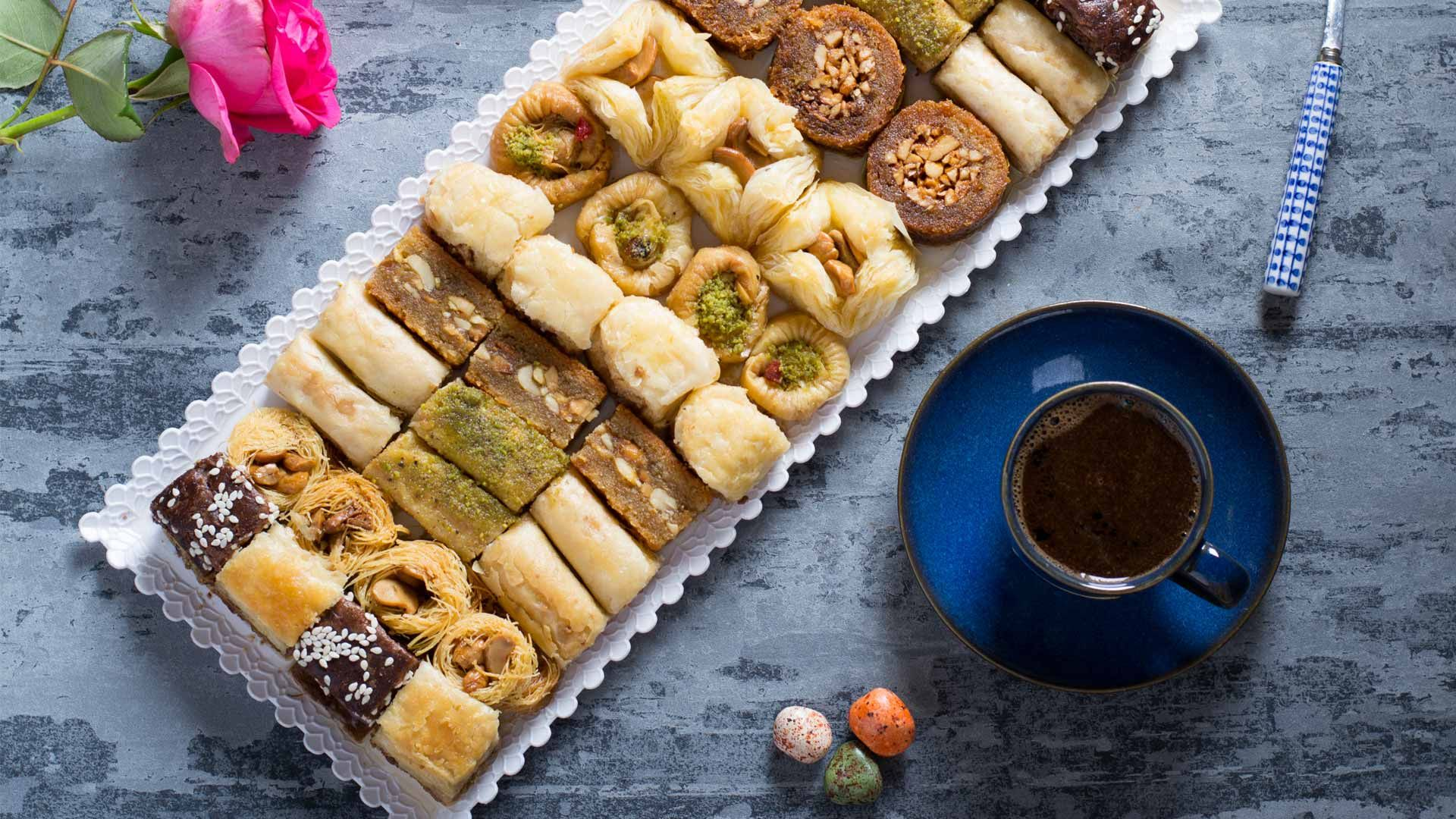 Griechische Süßigkeiten: Traditionelle Naschereien für echte Feinschmecker
