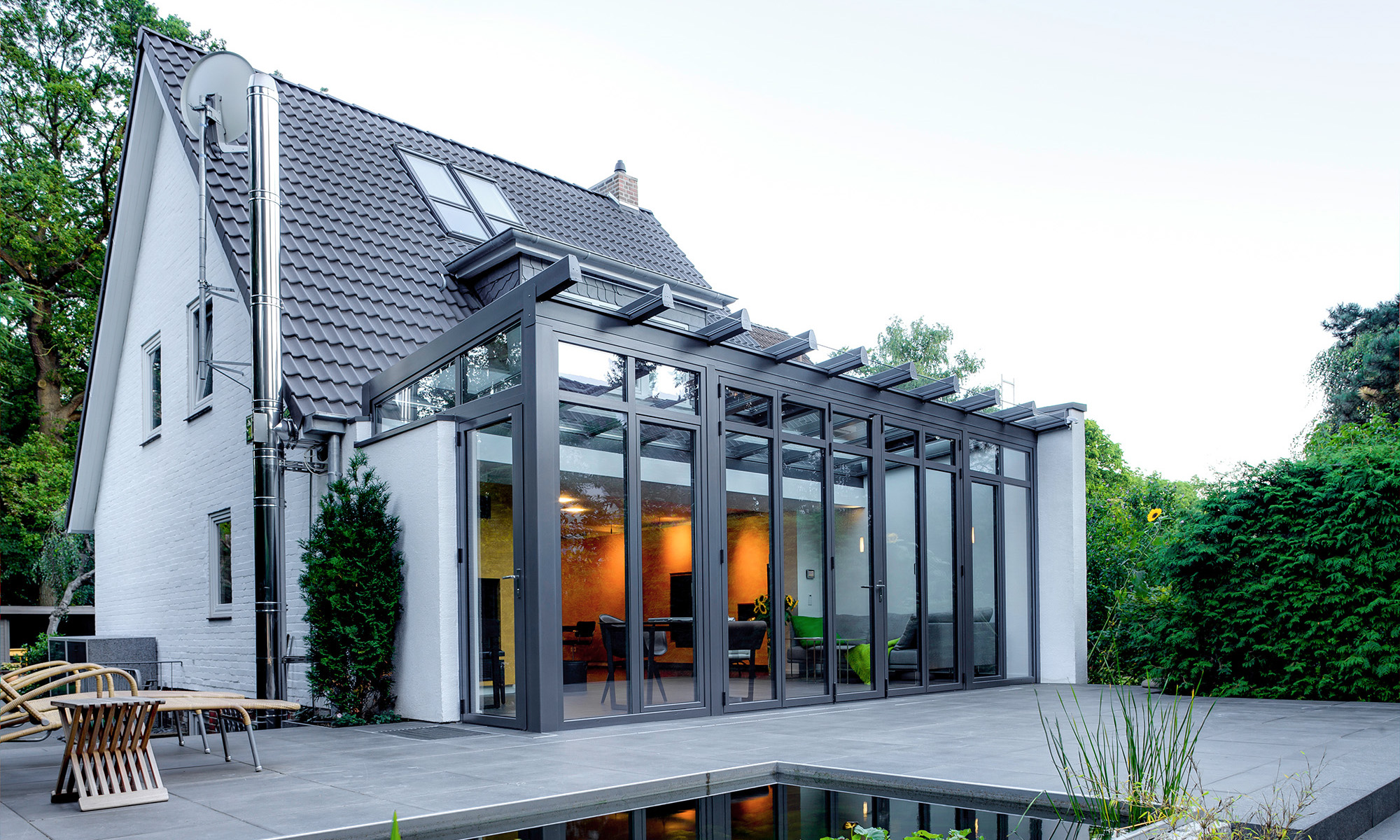 Erleben Sie Flexibilität mit einer Terrassenüberdachung mit Markise